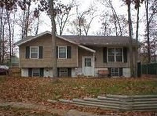 212 Danesmoor Rd, Holland, OH 43528