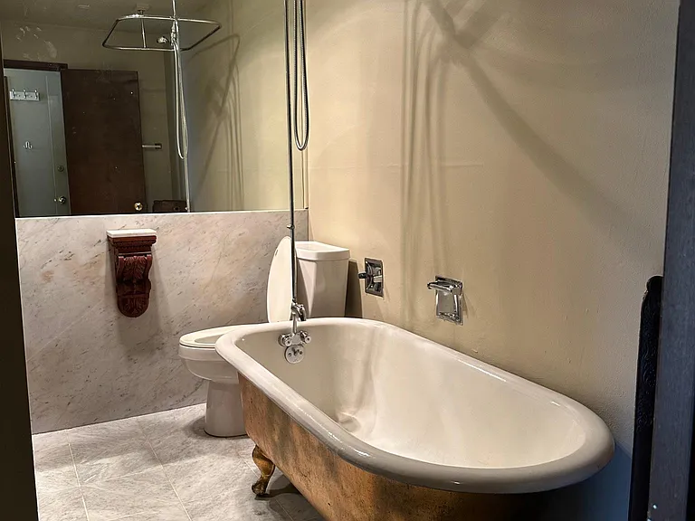 602 Melrose Ave E #202 — Photo 7