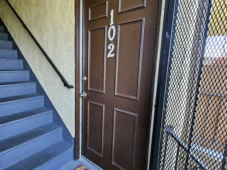 7504 Sepulveda Blvd #103 — Photo 2