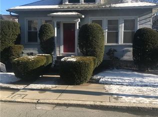 14 Taft Ave, Providence, RI 02906