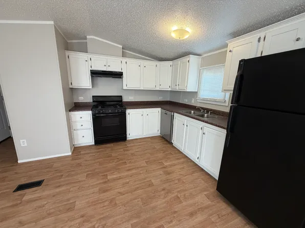 700 E 6th St Lot 42, Hays, KS 67601