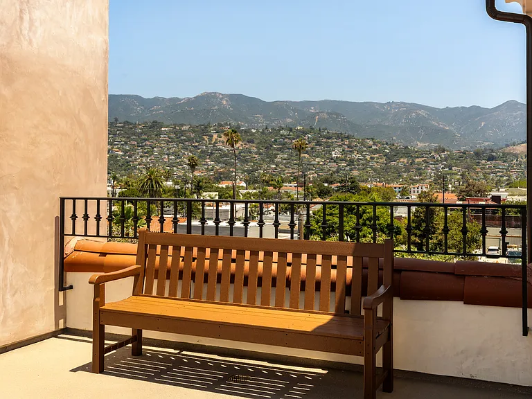 El Jardin — Photo 9