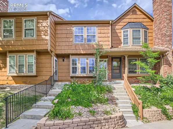 6827 Mountain Top Ln, Colorado Springs, CO 80919