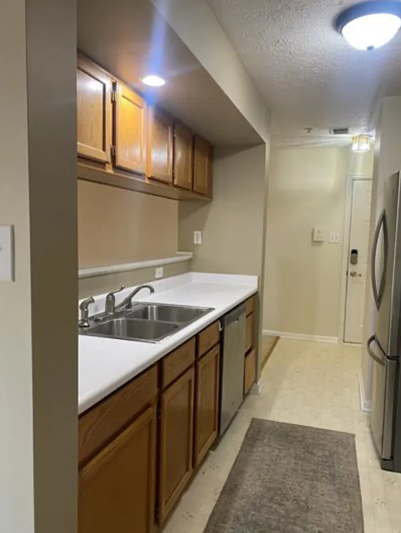 3103 Cardinal Way - 1 — Photo 2