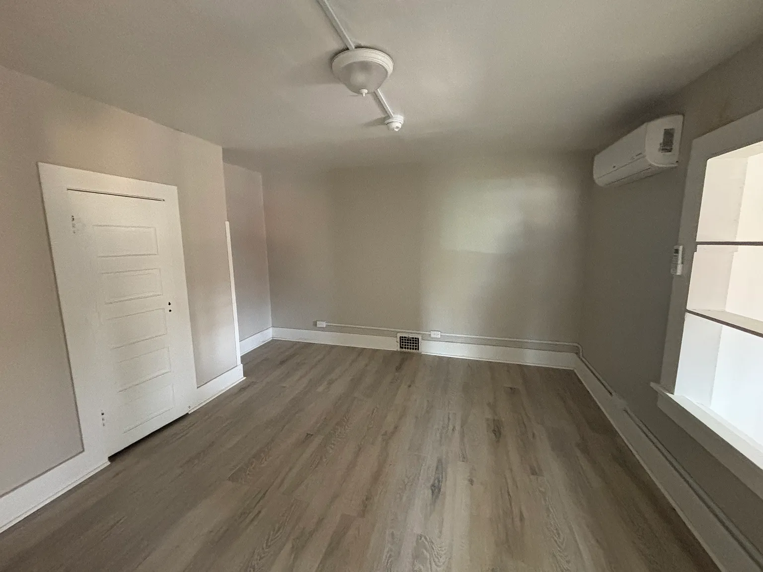 1 bed, 560 sqft, $700 — Photo 4
