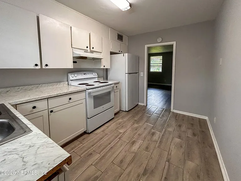 1134 Woodruff Ave #3 — Photo 8
