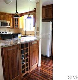 5th image of 3522 Dartmouth Dr