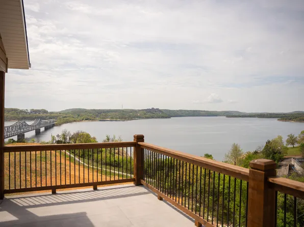 114 Bridgewater Loop #1, Kimberling City, MO 65686