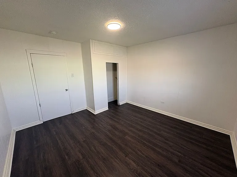 10596 Lewis Dr — Photo 25