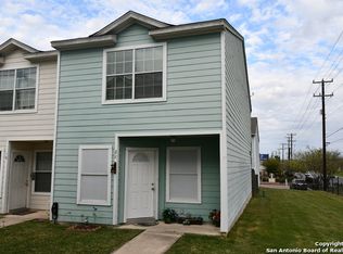 22 Bratton Dr, San Antonio, TX 78245