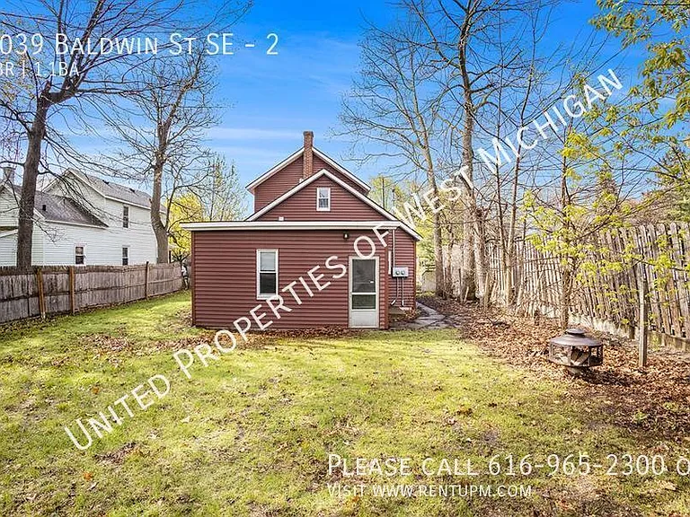 1039 Baldwin St SE #2 — Photo 11