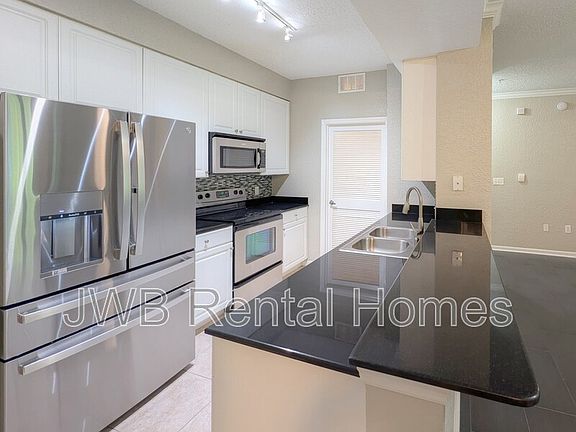 4th image of 8539 Gate Pkwy W Unit 414