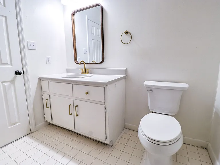 170 Westwood Dr — Photo 14