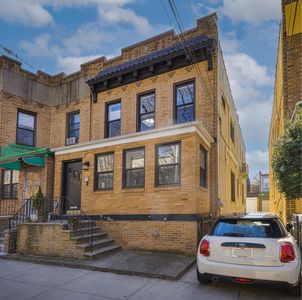 1722 Norman St, Ridgewood, NY, 11385