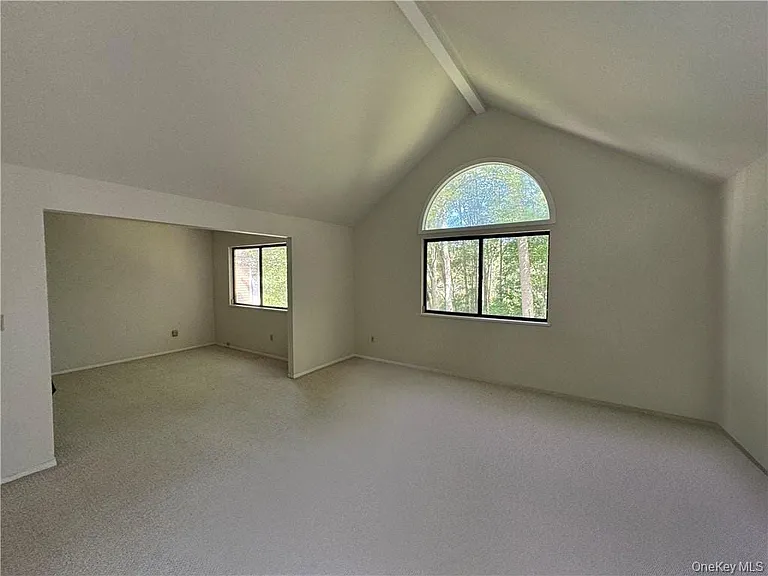 17 Rambling Brook Rd — Photo 13