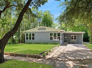 1912 Crest Ridge Dr, Dallas, TX 75228