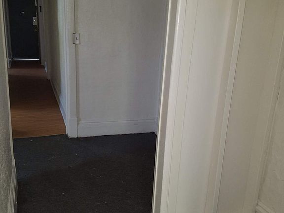 5th image of 1408 Krom St #3