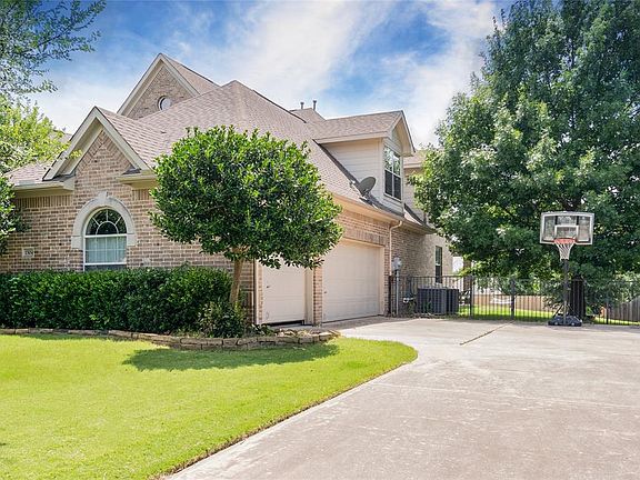 2nd image of 1304 Woodborough Ln