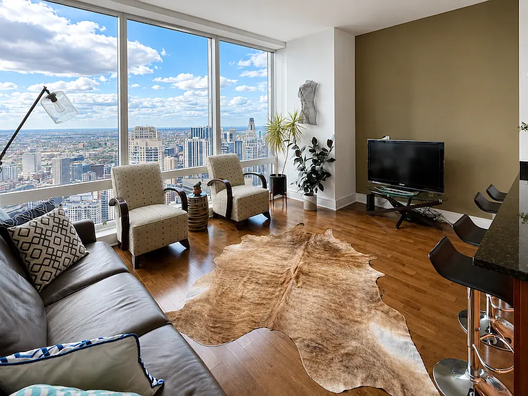 401 N Wabash Ave #46E — Photo 3