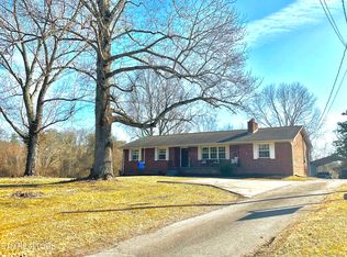 8116 Shelton Rd, Corryton, TN 37721