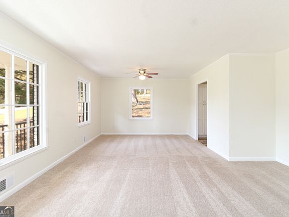 2nd image of 215 Rivermont Rd