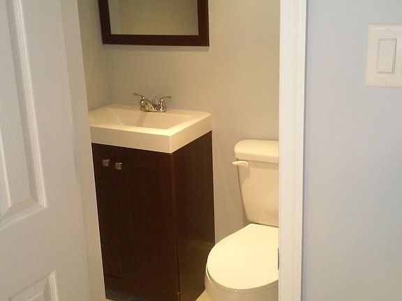 Basement powder room