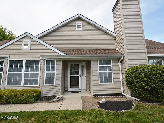 4th image of 3644 Vicari Avenue