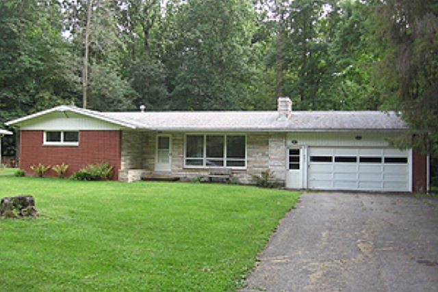 1st image of 607 Kennedy Dr