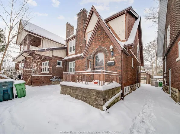 431 Randolph Ave, Windsor, ON N9B 2T5