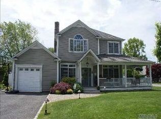 94 Shoreham Rd, Massapequa, NY 11758