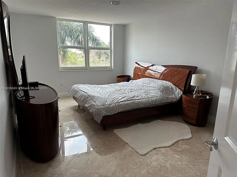 99 SE Mizner Blvd #313 — Photo 5