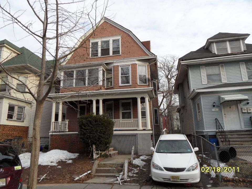 74 Amherst St, East Orange, NJ 07018 | Zillow