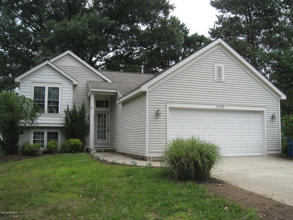 1st image of 3118 Boyes Ave NE