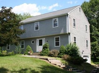 27 Sarah Bishop Rd, Ridgefield, CT 06877