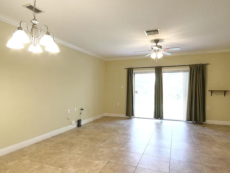 5075 SE Mariner Garden Cir — Photo 14