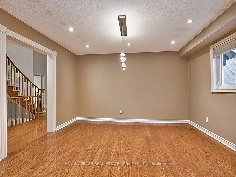 333 Callaghan Cres — Photo 8