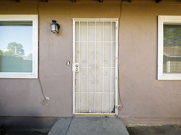 5th image of 1236 Jeffrey St #2
