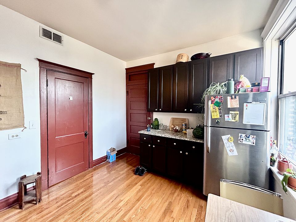 1st image of 1328 N Campbell Ave APT 3