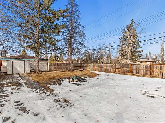 5th image of 1403 S 43rd St SW