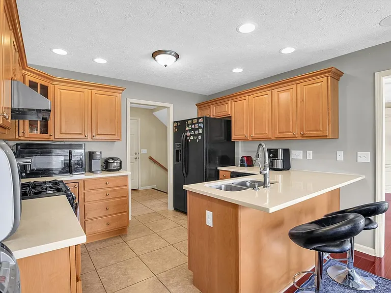 2321 Blanche Ln — Photo 6