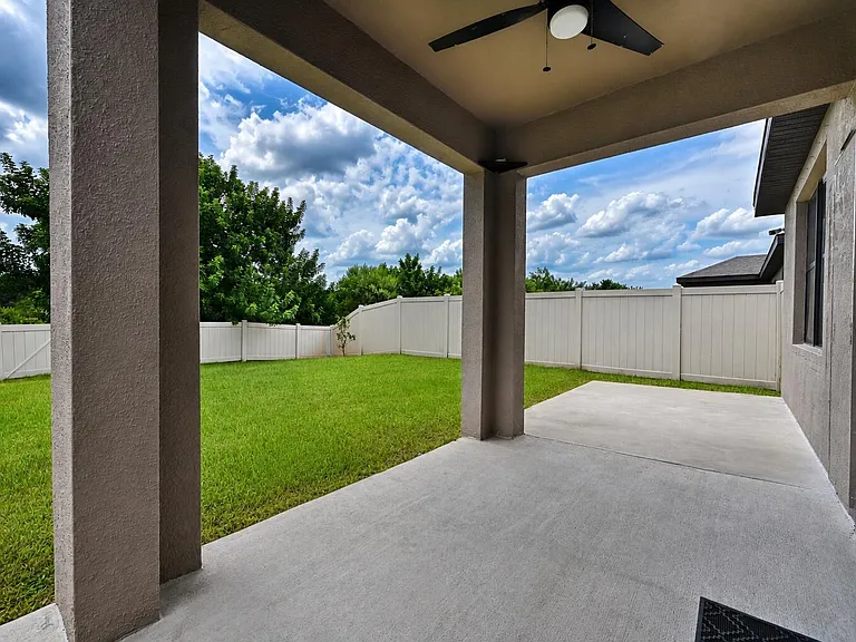 927 Remington Green Dr SE — Photo 43