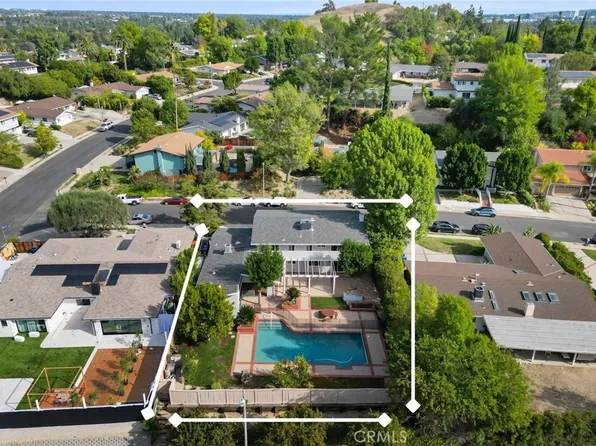 7277 Bernadine Ave, West Hills, CA 91307