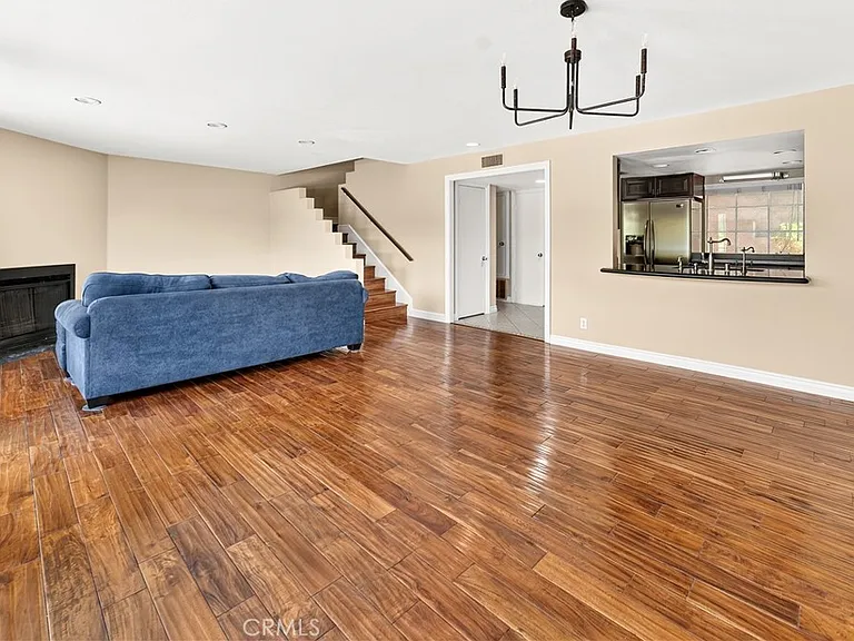 1234 Granville Ave #3 — Photo 5