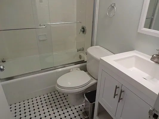 Rented by Urban Living | media 48