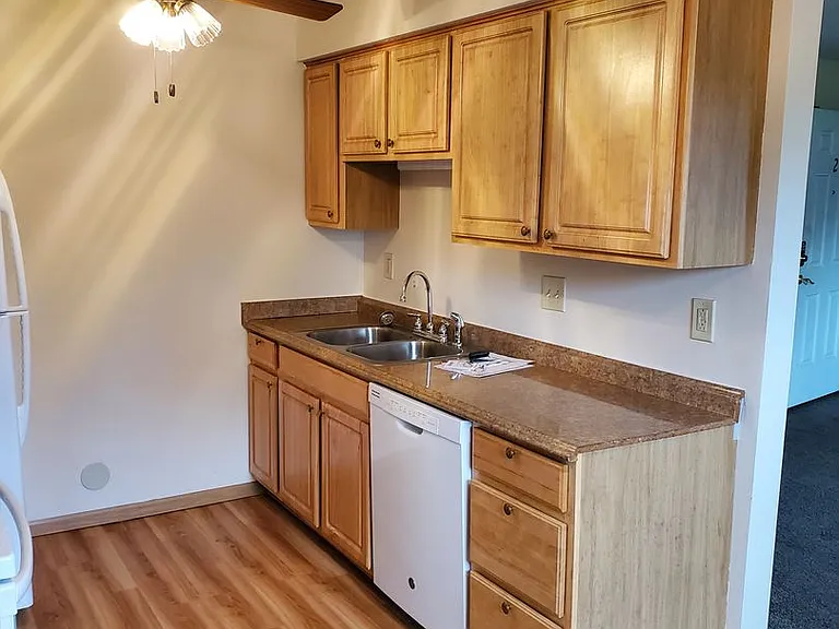 2786 Willow Dr #2788 — Photo 3