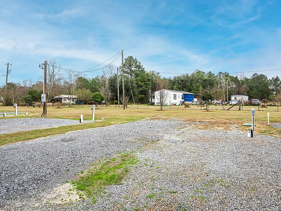 144 Katie Eubanks Rd #7-8