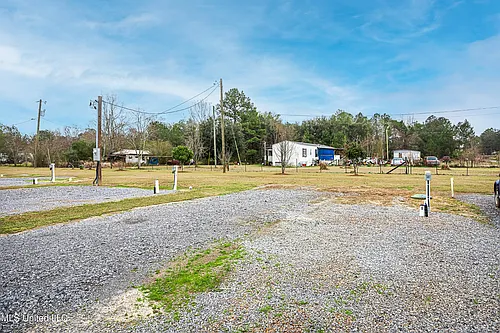 144 Katie Eubanks Rd #7-8 Photo 1