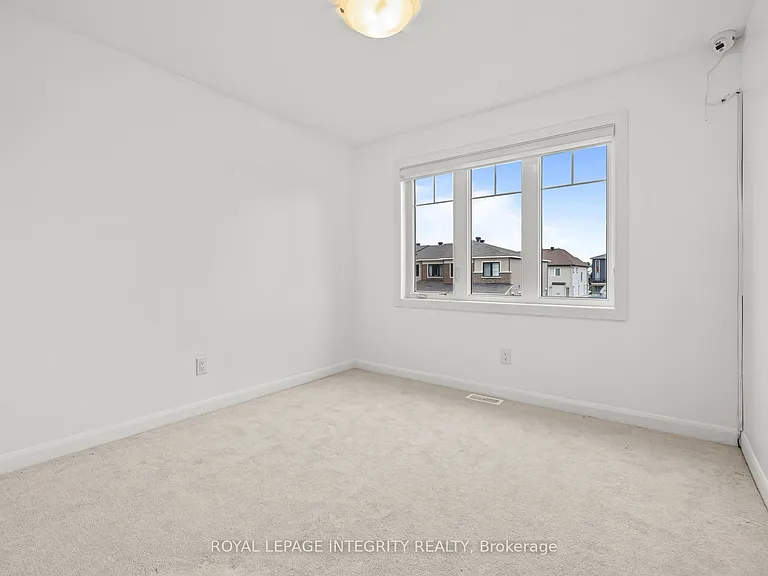 78 Osler St — Photo 12