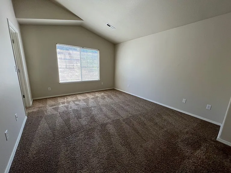 4353 SE Chelsea Ln — Photo 7