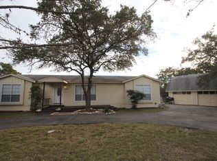 854 Live Oak Dr, Spring Branch, TX 78070